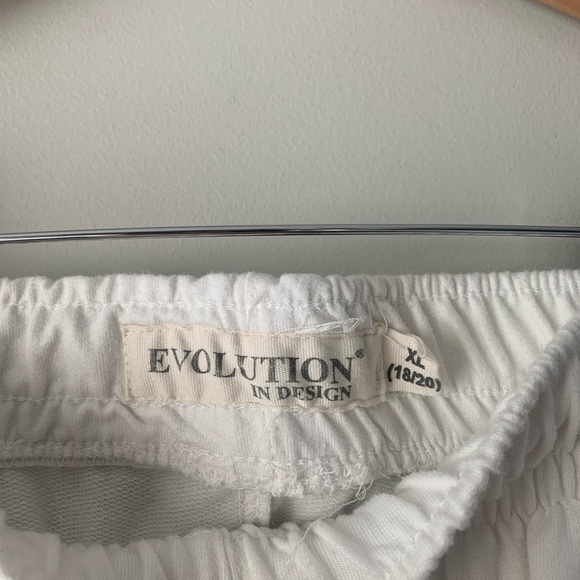 Evolution In Design Joggers - Picture 2 of 5